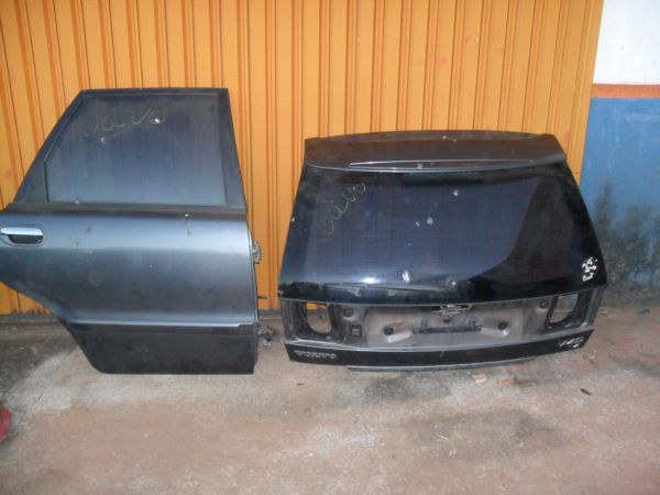 TAMPA PORTA MALAS VOLVO V 40